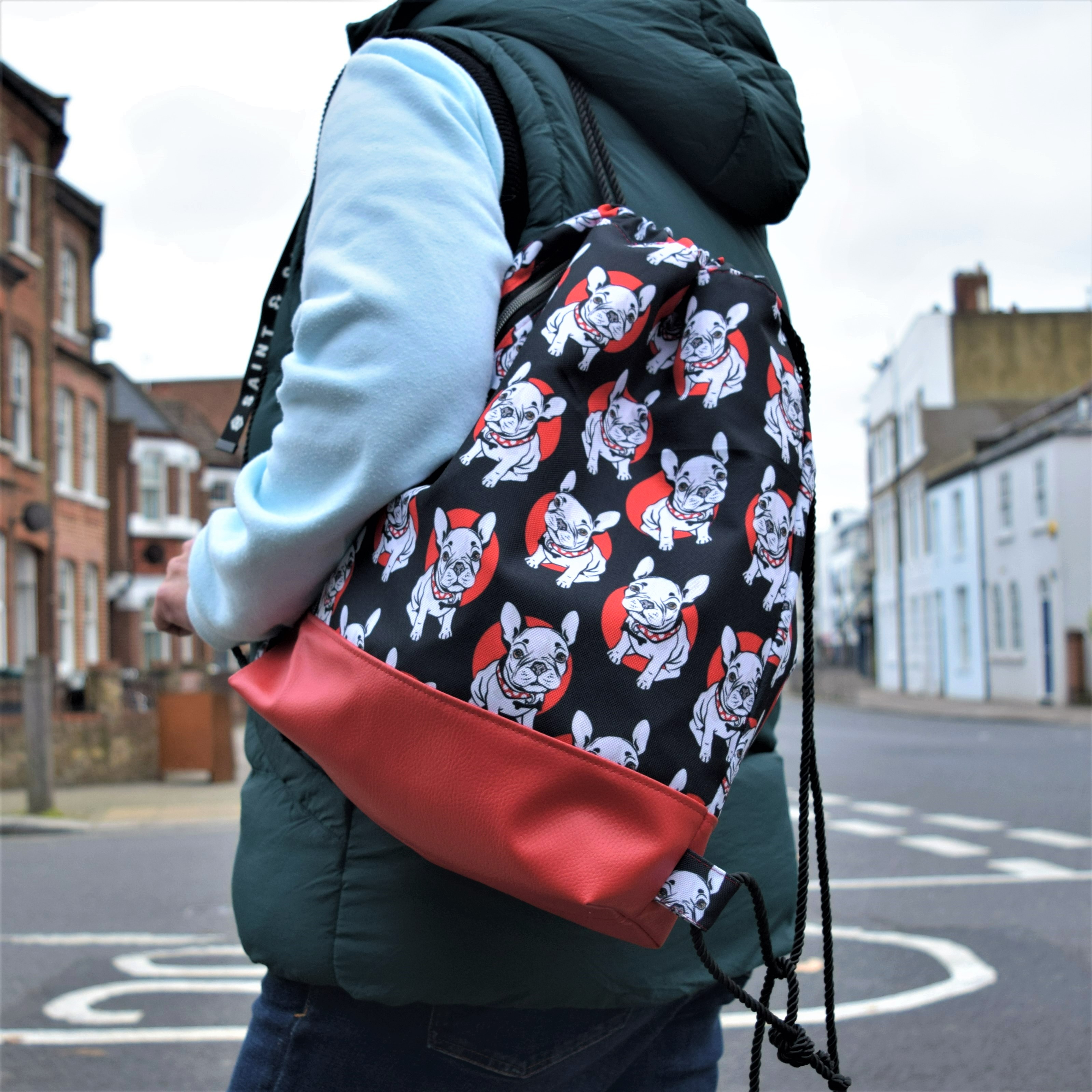 Drawstring Backpack With Pug Print - Lightweight Gym Bag For Sports, Travel & School